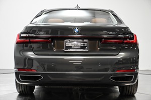 Vehículo USADO MÁS VENDIDO, BMW Serie 7 740i 2020, Importación de Primera Calidad de Europa, Volante a la Izquierda/Derecha, Entrega Rápida Disponible - Product Image 2