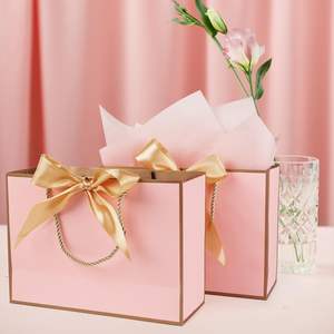 Sacs cadeaux de luxe haut de gamme en gros, sacs en papier pour bijoux avec logo imprimé et sacs en papier pour vêtements, sacs shopping en carton - Product Image 4
