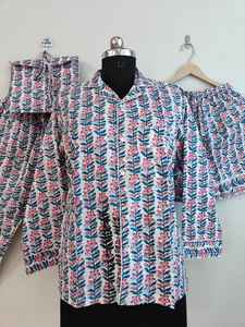 Cotton Pj set, Soft Cotton Pajama Set Relaxed Fit Long-Sleeve Top & Jogger Pants in Pastel Blue for Cozy Home <b>Lounging</b> - Product Image 4