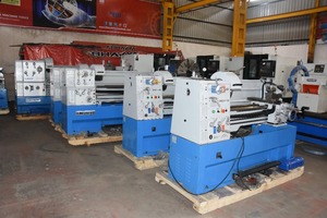 Hst41 Tất Cả Các Geared Tốc Độ Cao Máy Tiện Nhiệm Vụ Nặng Nề Vành Đai Điều Khiển <span class=keywords><strong>CNC</strong></span> Chính Xác Quay Máy Tiện Bán Tự Động Bán Buôn OEM - Product Image 2