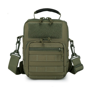 Bolso de hombro Hex - Stop Explorer - Verde oliva, compartimento utilitario grande, bolsillos utilitarios delanteros con cremallera, Camuflaje Personalizado - Product Image 2