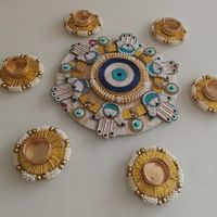 Festival indien traditionnel ensemble de décor d'événement à la maison en vente porte-bougie chauffe-plat décoratif en métal Rangoli fleurs artificielles chauffe-plat