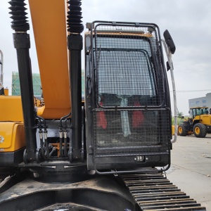 2024 Hyundai 220LC-9S haute performance 22 tonnes pelle sur chenilles d'occasion système hydraulique de qualité moteur pneumatique à prix réduit - Product Image 3