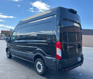 Fourgon utilitaire Transit 250 2020 d'occasion en bon état à vendre - Product Image 3