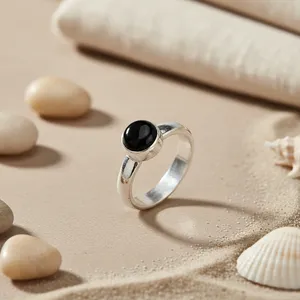 Anillo Clásico de Plata de Ley 925 con Ónix Negro para Mujer, Joyería de Regalo - Product Image 2