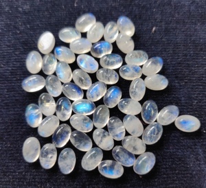 Natural <b>Rainbow</b> Moonstone Oval 3x5mm Cabochon Flat Back Blue Flashy <b>Top</b> Quality Loose Gemstone - Product Image 2