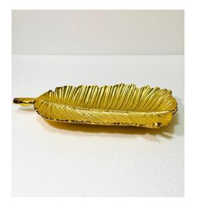 Nouveau plateau de service fantaisie en forme de feuille Forme personnalisée avec poignée en métal Plateau de service en aluminium fait main à bas prix pour un usage quotidien - Product Image 1