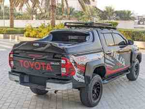 TOYOTA HILUX DOUBLE CAB GLX Diesel Pickup Adventure Automatique d'occasion en excellent état - Product Image 3