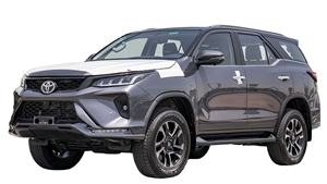 SUV diésel usado Clean 2022 FORTUNER LEGENDER 2.8L V6 - Product Image 3