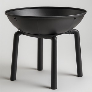 Brasero en métal rustique pour l'extérieur, conçu pour les environnements de ferme et de jardin, améliorant la chaleur et l'ambiance visuelle - Product Image 4