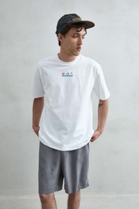 T-Shirt Regular Fit Beige Chiaro 100% Cotone - Stampa Grafica Creativa con Frutta Manica Corta 240g Stile Casual e alla Moda - Product Image 3