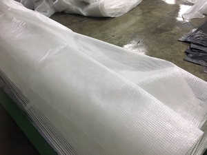 Leno Weave Heavy Duty PE Tarpaulin Cubierta resistente a los rayos UV para aplicaciones agrícolas e industriales - Product Image 3