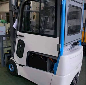 Forklift Factory Diesel Forklift 3t. - Product Image 1