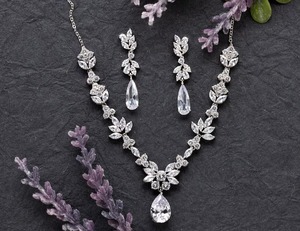 Elegante collar de diamantes cultivados en laboratorio de plata esterlina con pendientes, joyería personalizada, excelente corte, regalo increíble y único para ella - Product Image 3