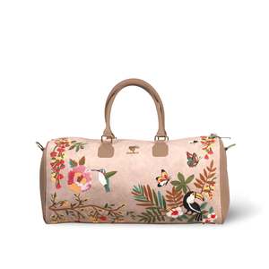 Bolsa de Viaje de Piel Vegana Bordada con Cierre de Cremallera, Color Beige, Ecológica, para Fin de Semana, Gimnasio y Actividades al Aire Libre - Product Image 1