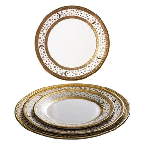 Forniture per la stagione di natale stoviglie per feste di matrimonio in stile nordico piatti per la cena in porcellana in ceramica con motivo a stella lunare d'oro