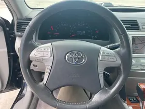 Toyota Camry XLE 2011 - Product Image 2