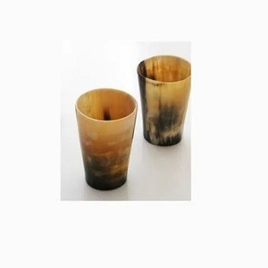 Hecho a mano de la mejor calidad ágata pulida búfalo y vaca cuerno de buey taza para beber estilo artesanal natural para uso en fiestas - Product Image 1