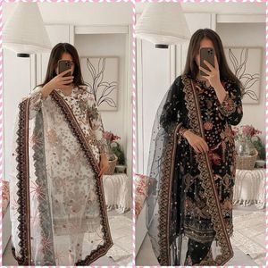 Ensemble haut, pantalon et dupatta vintage floral d'été de haute qualité en gros, col rond, taille naturelle, tissu en filet doux, festivals, famille - Product Image 2