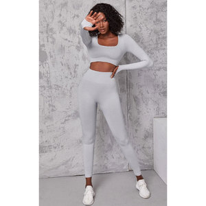 Ensemble de yoga sans couture pour femmes, vêtements de fitness hautement élastiques, soutien-gorge de sport et leggings respirants, ensemble de vêtements de sport pour la salle de sport - Product Image 1