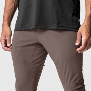 Pantalons de jogging pour hommes - Pantalons d'entraînement extensibles et à séchage rapide pour les entraînements de haute intensité et la course à pied - Product Image 5