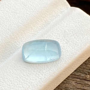 พลอยคาโบชองทรงยาวสีฟ้าอมเขียวสีธรรมชาติมีความมันวาวหลวมสำหรับทำเครื่องประดับ2.83กะรัต - Product Image 1