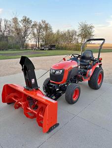 Tracteur Kubota B2601 avec chargeur arrière et chargeur frontal, tracteur à conducteur marchant avec composants de moteur et d'engrenage essentiels – Achetez maintenant - Product Image 6