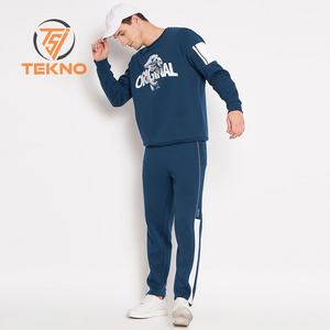 Venta al por mayor de los hombres bordados chándal con cuello redondo logotipo personalizado de talla grande para el invierno-Precio al por mayor hecho en Pakistán - Product Image 5