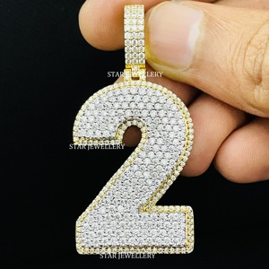 Pendentif numéro Moissanite personnalisé, pendentif VVS Moissanite personnalisé à 2 chiffres, pendentif numéro Moissanite Hip Hop glacé en argent 925 - Product Image 2