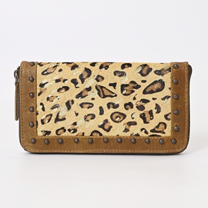   Cartera Bifold de Cuero Genuino de Vaca con Pelo para Mujer, Estilo Western, con Protección RFID - Product Image 4