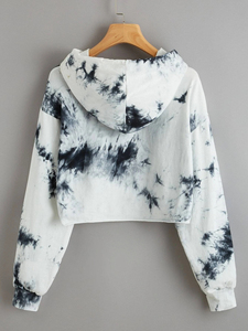 Sweat-shirt à logo personnalisé pour femmes, sweat-shirt à capuche pour la gym, sweat-shirt à capuche court pour femmes, sweat-shirt à capuche thermique délavé à l'acide - Product Image 6