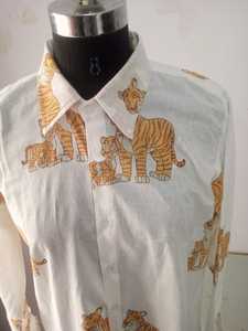 Camisa Formal de Uso Diario para Hombre, Camisa de Algodón Puro 100% con Estampado de Bloque de Mano, Diseño de Secado Rápido y Sostenible, Cierre de Botón Cubierto - Product Image 3