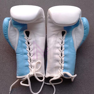 Guantes de Boxeo Profesionales de Cuero de Alta Calidad, Personalizados, Transpirables, Impermeables, con Cierre de Cordones, para Sparring y Golpeo - Product Image 3