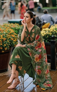 NEW DESIGNER <b>KURTI</b> SET - Product Image 2