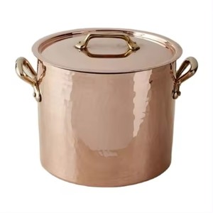 หม้อเหล็กพร้อมฝาปิดดีไซน์แบบโบราณมีด้ามจับไม้สไตล์วินเทจทำจากเหล็ก - Product Image 6