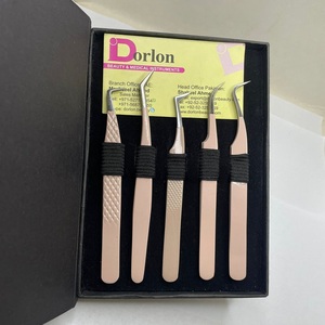 Pinzas de color rosa beige desnudo para extensión de pestañas, pinzas de volumen curvas personalizadas, pinzas de pestañas con logotipo privado al por mayor - Product Image 1