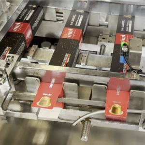 Machine d'emballage de cartonnage automatique de type collage, <span class=keywords><strong>10</strong></span> pièces, pour capsules de café, petites boîtes en carton, pour <span class=keywords><strong>Nespresso</strong></span> Dolcetto Lavazza en papier - Product Image 5