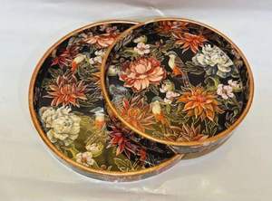 Bandeja de Madera con Estampado Esmaltado Rosa y Naranja, Madera de Alta Calidad con Diseño Decorativo para Servir Desayuno, Postre o Plato - Product Image 4