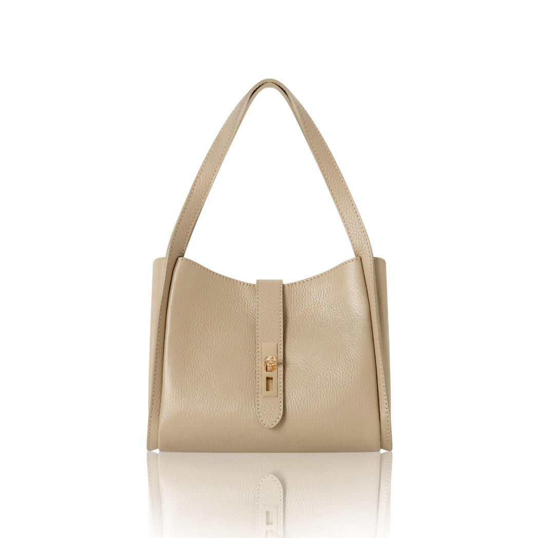 สีน้ำตาลอ่อน