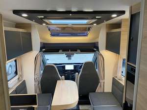 Lujo Todoterreno MotorHome 25-2 Viaje Remolque Caravana Móvil 2025 - Product Image 5