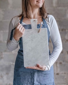 Planche à découper en marbre blanc uni de forme unique pour la coupe de cuisine Plateau de service élégant idéal pour la cuisson et les cadeaux - Product Image 5