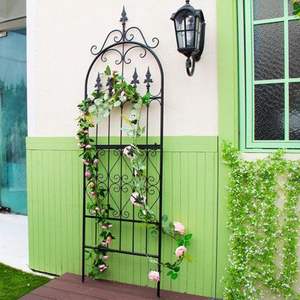Arco decorativo de metal para jardín, estilo trellis, que soporta rosas, clématis y jazmín, creando elegantes caminos de jardín. - Product Image 3