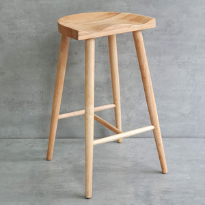 Taburete de Bar de Diseño Escandinavo GBSK010, Estructura de Madera Maciza de Caucho y Acero para Hogar o Casa de Campo con Asiento Curvo - Product Image 2