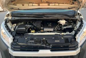 Nouveautés pour le marché mondial 2021 Toyota Hiace 3.5L V6 Patrol manuel 13 places - Product Image 5