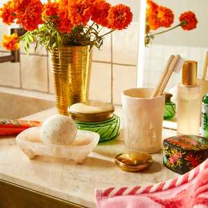 Resin Soap Dish Long-Lasting Bar Soap Holder for <b>Bathroom</b> Vanity Sink Bathtub Countertop by Faizacraft - Product Image 2