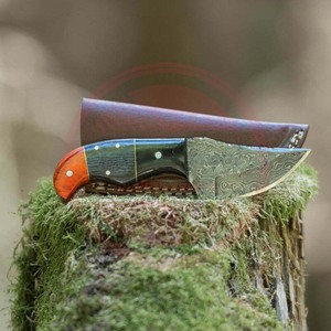 Cuchillo de caza con hoja de acero de Damasco hecho a mano personalizado con mango de madera y Funda de cuero a la venta - Product Image 5