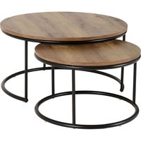 Table d'appoint en bois rustique traditionnelle avec un attrait vintage pour les maisons et les intérieurs de vie de ferme inspirés de la campagne