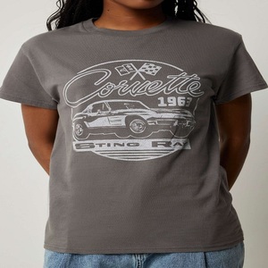 Camiseta Corvette de gran tamaño para mujer personalizada de calidad premium Impresión digital holgada para ocasiones de invierno - Product Image 2