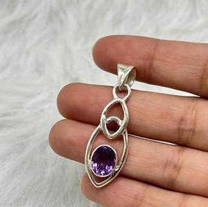 Pendentif en argent améthyste naturelle Pendentif en argent sterling 925 avec améthyste et pierre précieuse pour femme - Product Image 1