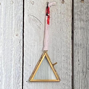 Venta caliente Nueva llegada Mejor en calidad Forma de triángulo Marco de fotos de vidrio Color chapado en oro brillante 4 Colgando en la pared Deco - Product Image 2